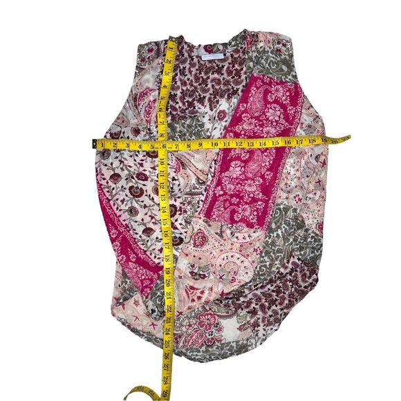 New York & Company top women’s small pink floral paisley faux wrap sleeveless - Picture 4 of 7